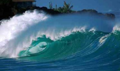 Wave Energy Demonstrated At Waimea Bay - iStockPhoto